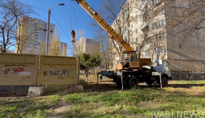 Конфликт на Бочарова: местные жители выступают против стройки во дворах